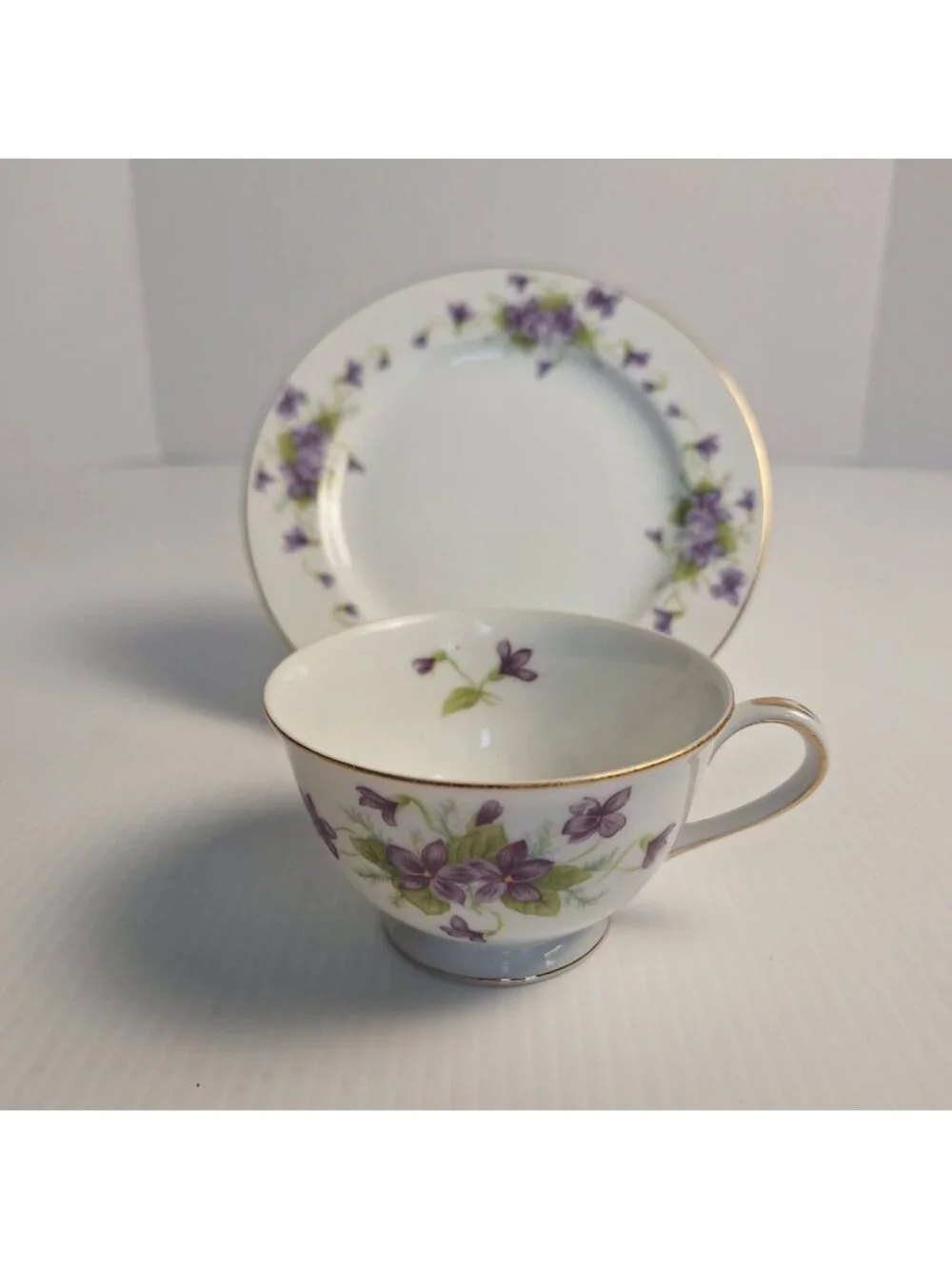 VINTAGE WENTWORTH CHINA JAPAN PURPLE FLORAL GOLD TRIM CUP AND SAUCER SET VIOLA